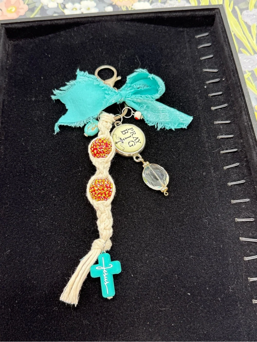 👑Adorned Crown Jewelry purse bag charm keychain pray big Jesus macrame bow